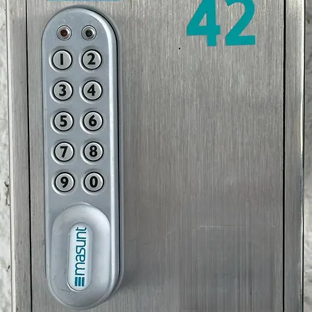 Apartment Dein - Wifi Geschirrspueler Smart Tv